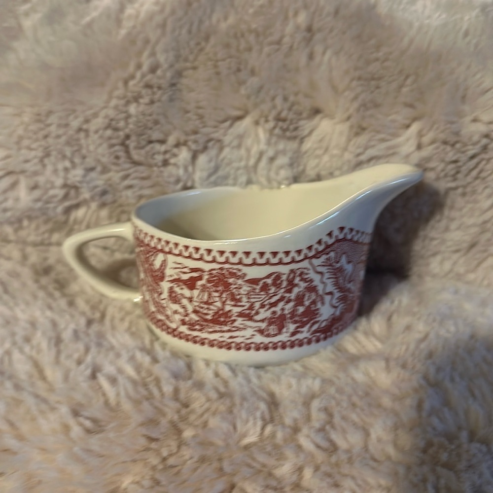 Early Americana Very Collectible Creamer Harvest Design Red/White